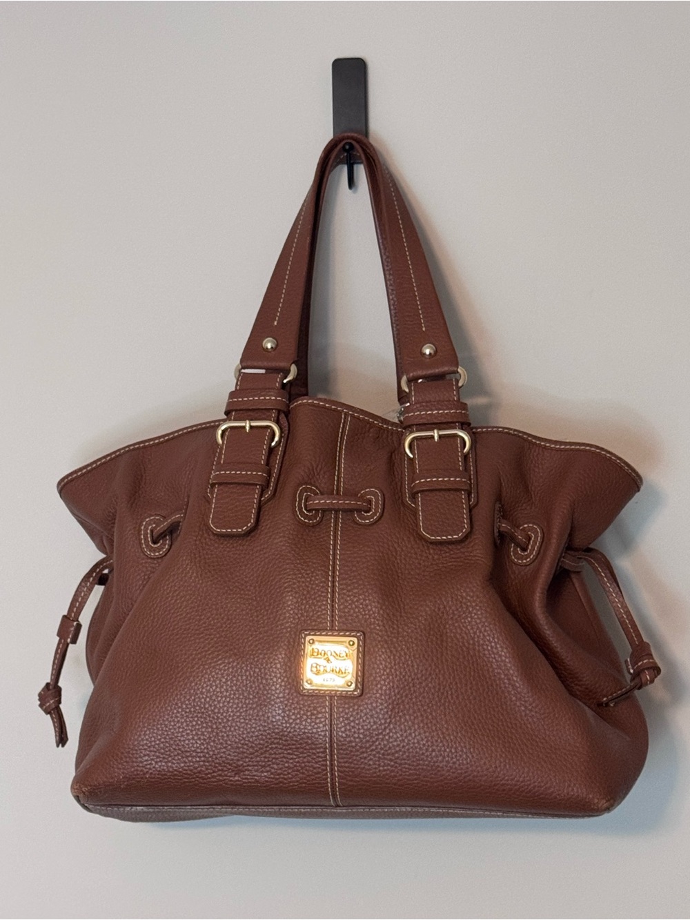 Dooney & Bourke Chiara Brown Pebbled Leather Y2K Shoulder Bag